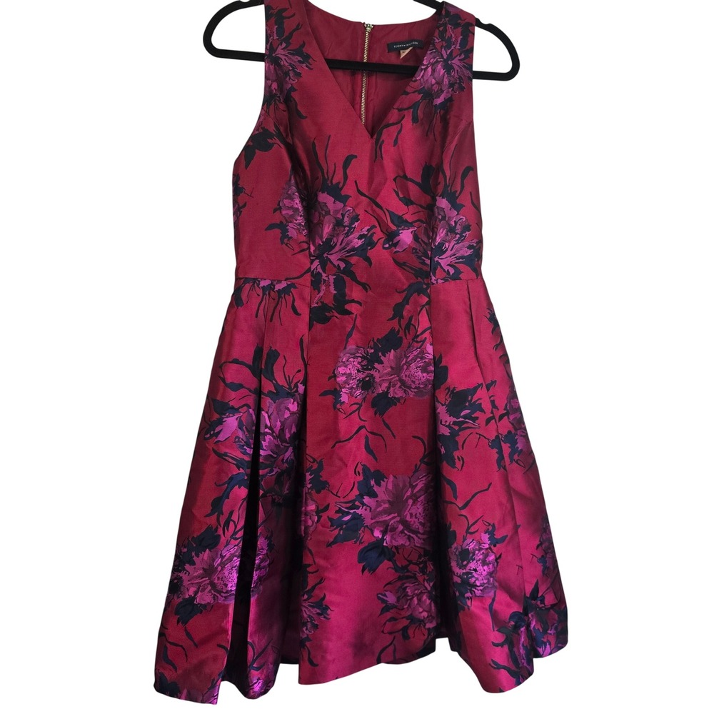 Tommy Hilfiger Womens Red Floral Fit Flare Dress Sleeveless V-Neck Size 6
